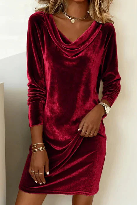 Stella ™ | Loose Fitting Velvet Dress